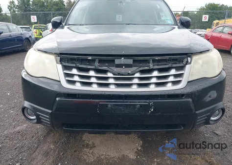 2013 Subaru Forester 2.5X Limited из США, поврежденный, VIN JF2SHAEC0DH443106